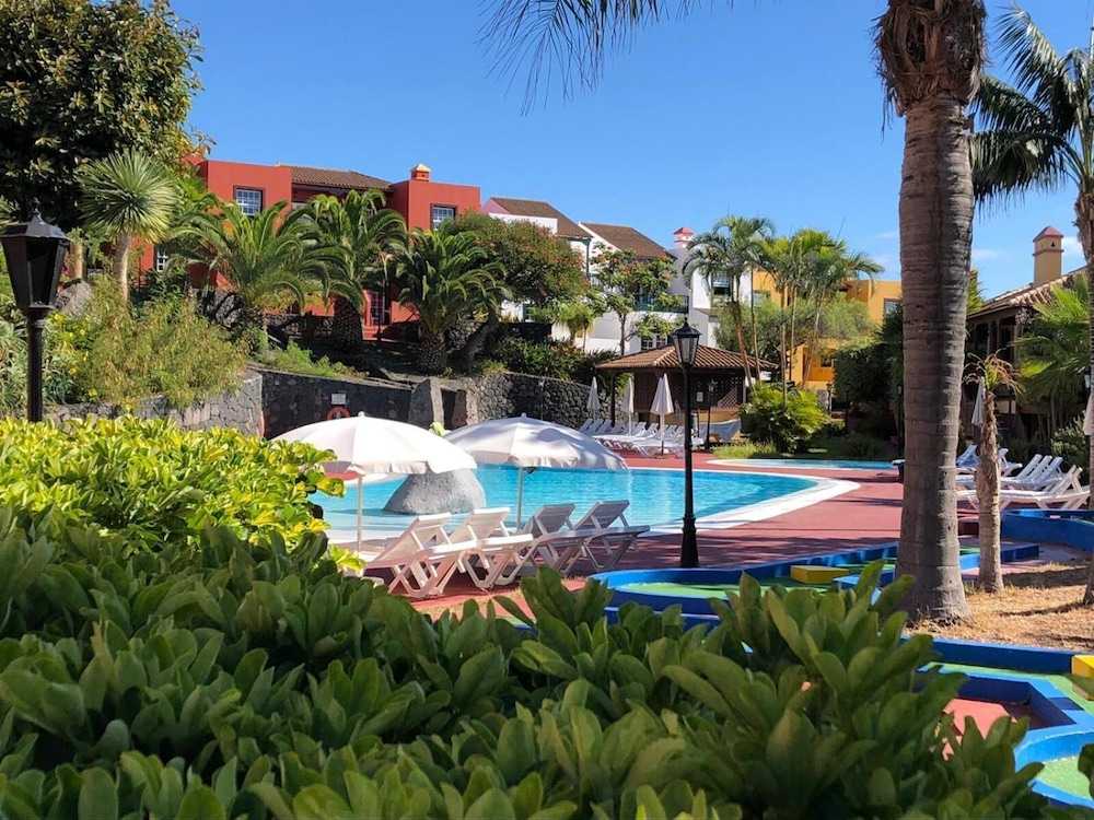 Apartamentos Oasis San Antonio 12/53