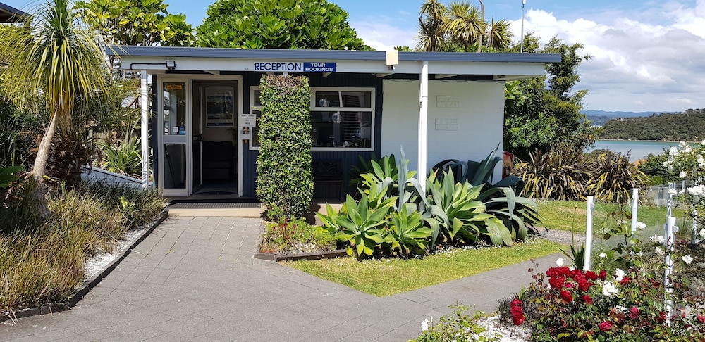 Aloha Seaview Resort Motel 4/68