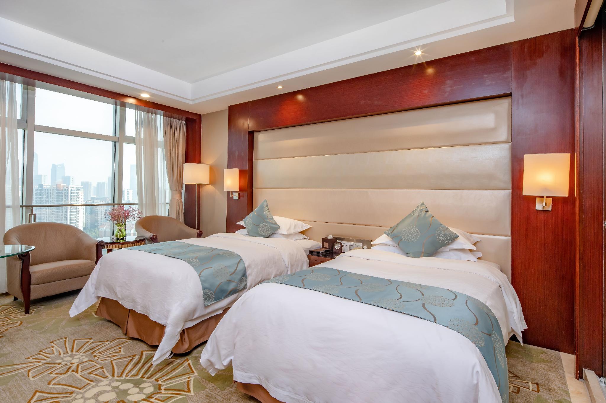 Deluxe, 2 Beds