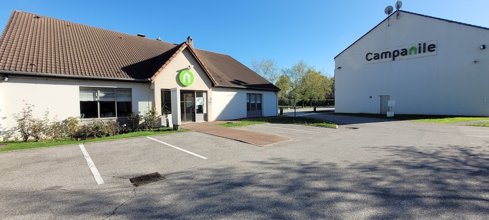 CAMPANILE CHAMBERY 34/41
