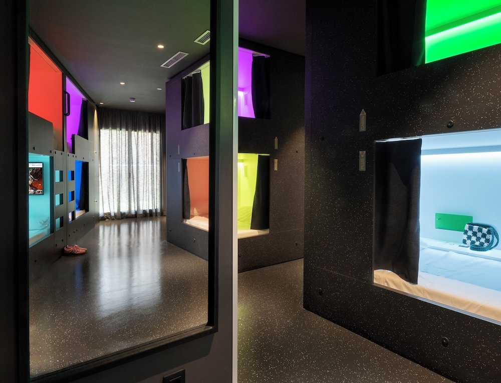 Amistat City Hostel Barcelona 33/50