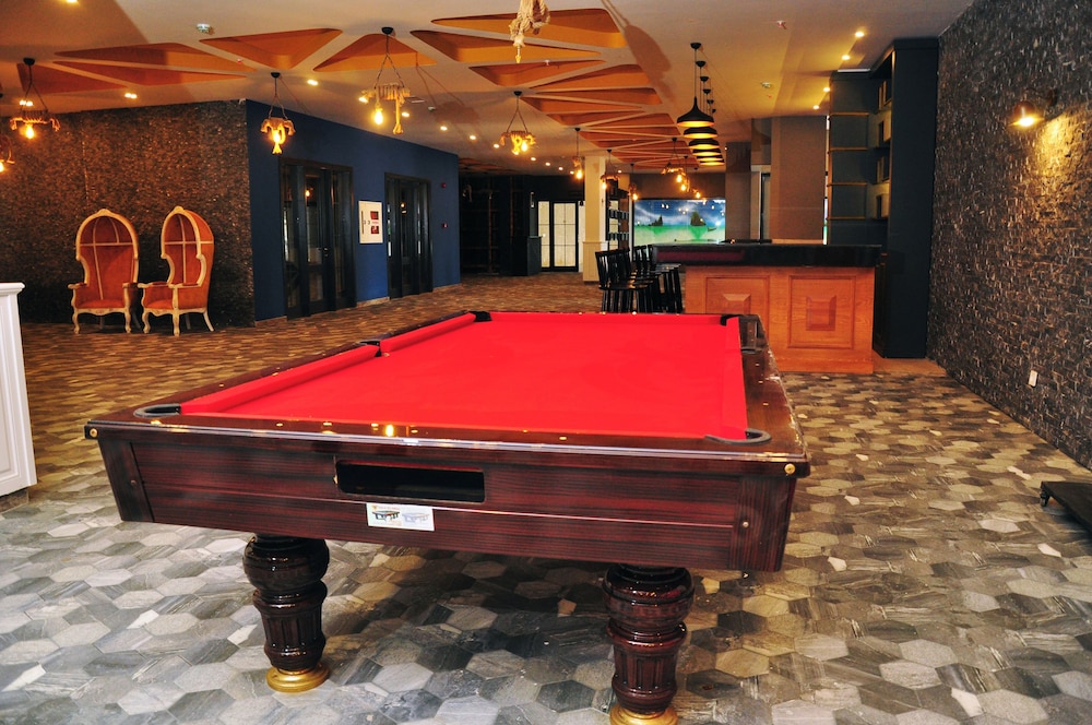 Sey Beach Hotel & Spa 10/50