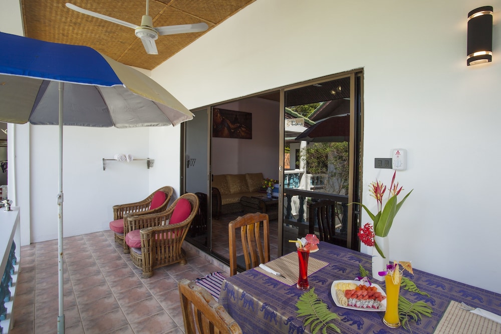Ya Nui Resort 48/81