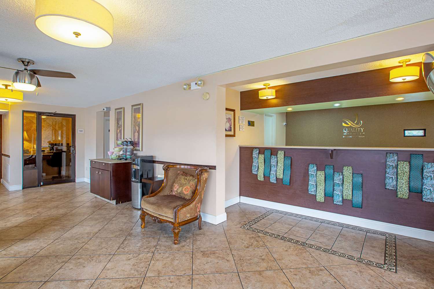 Quality Inn & Suites Live Oak I-10 Exit 283 3/14