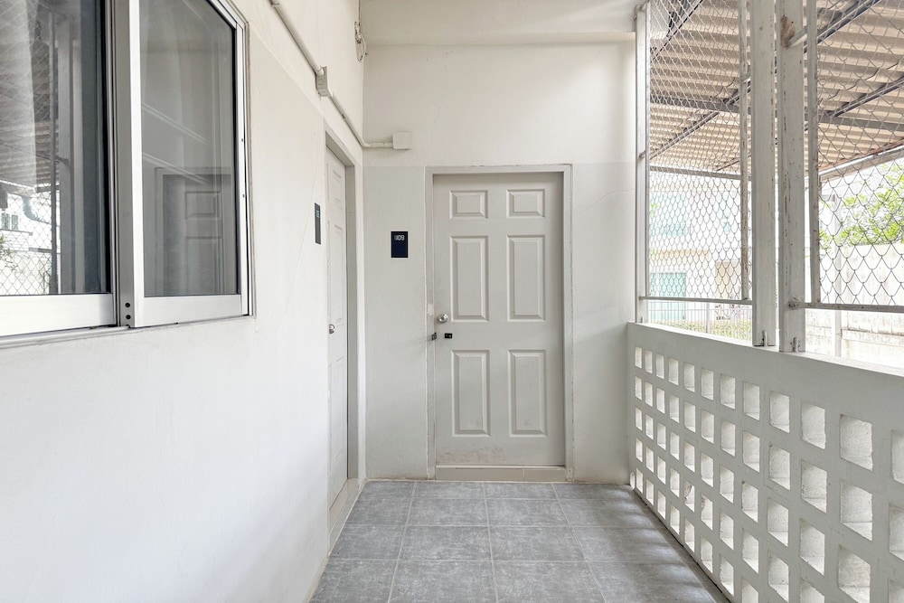 TF Apartment 5/24