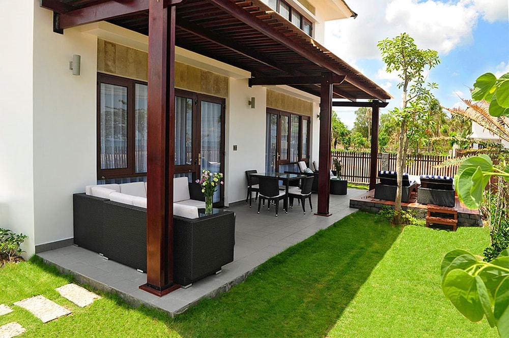 Kosmos Phu Quoc Villa 22/26