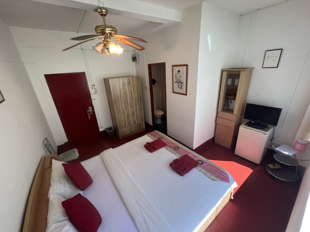 Aquarius Gay Guesthouse & Sauna 16/59