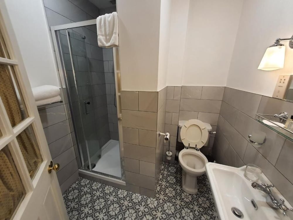 Butlers Townhouse 53/56