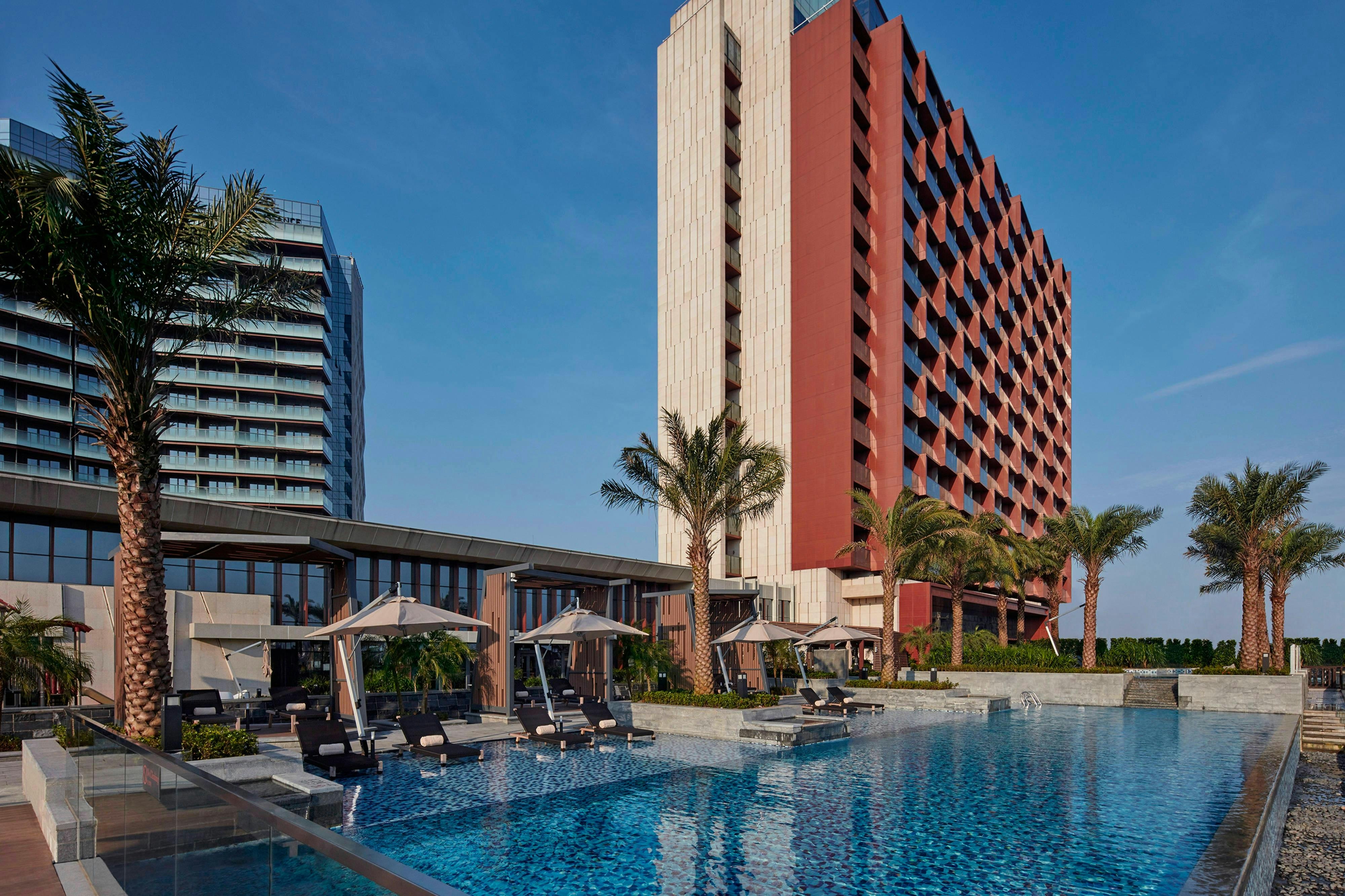 The Ritz-Carlton Haikou 1/10