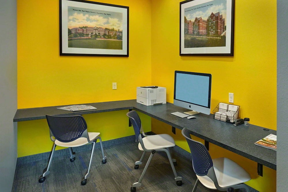 Scholar Morgantown, Tapestry Collection by Hilton 29/32