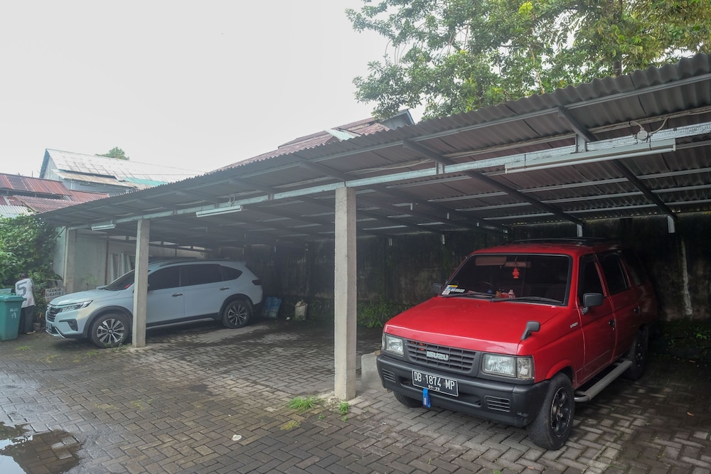 Reddoorz Near Politeknik Manado 28/30