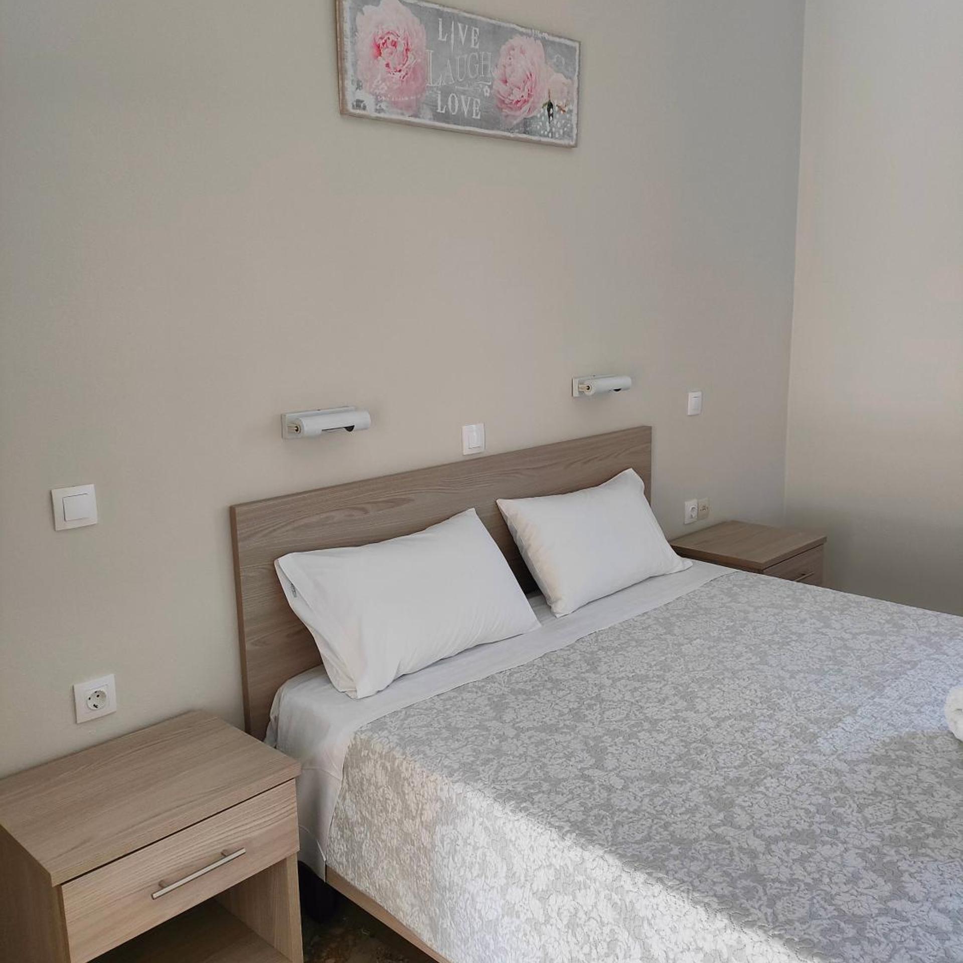 Dionisos Apartments 11/32