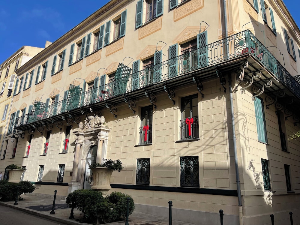 PALAZZU U DOMU 33/38