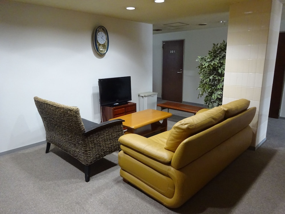 Kawaguchiko Station Inn 43/63
