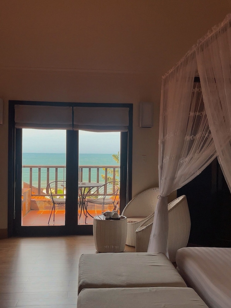 Poshanu Resort 36/72
