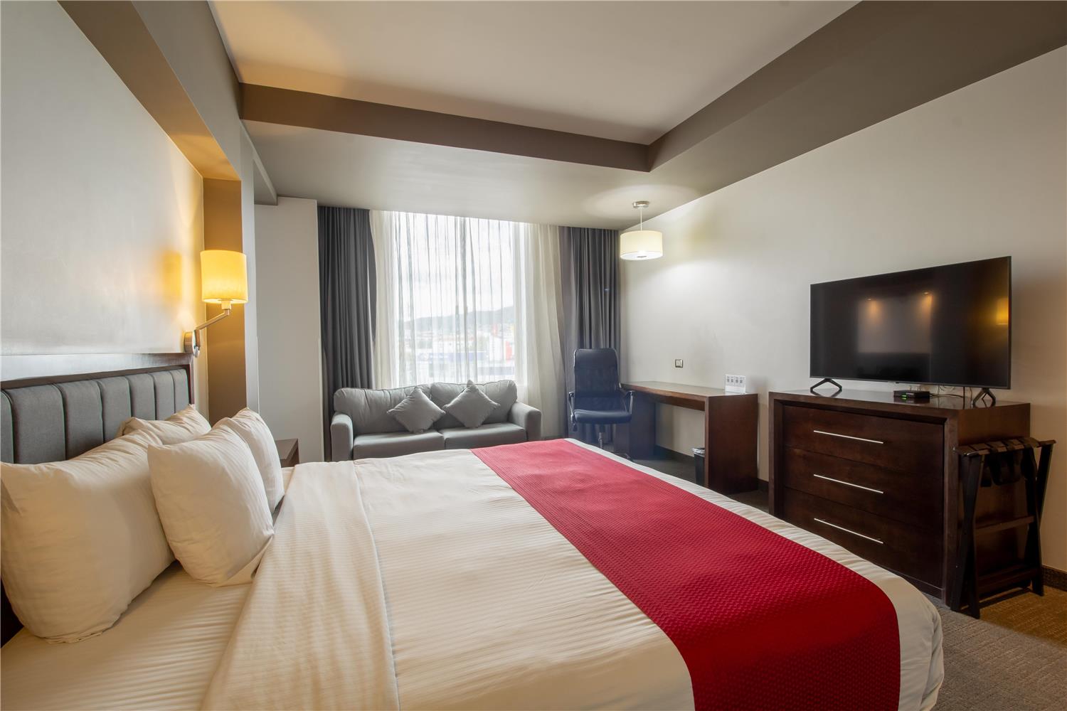 Best Western Plus Santa Cecilia Pachuca 1/25