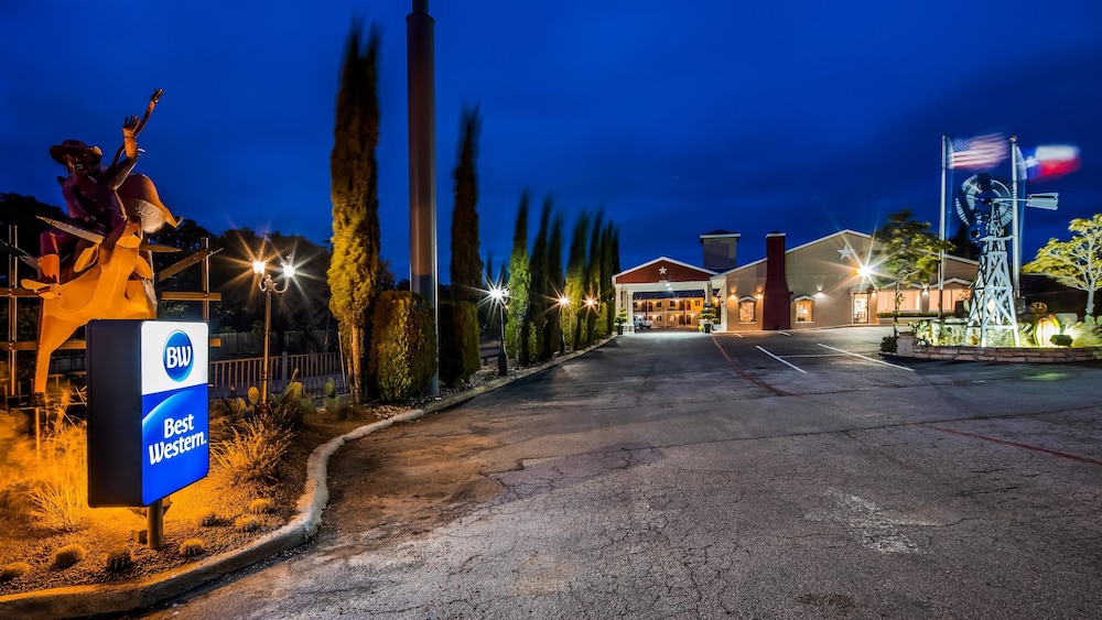 Best Western Johnson City Inn 8/37
