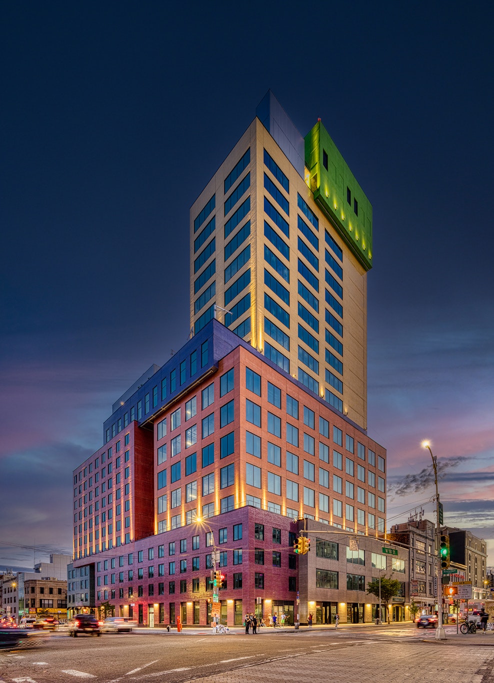 Radio Hotel 2/38