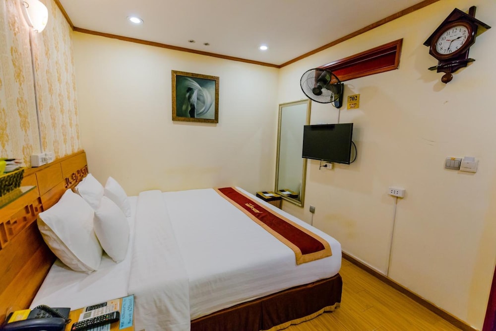 A25 Hotel Phan Chu Trinh 11/55