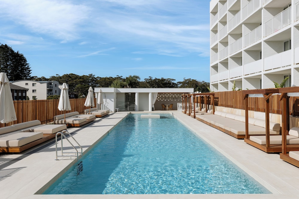 MARINA RESORT 42/50