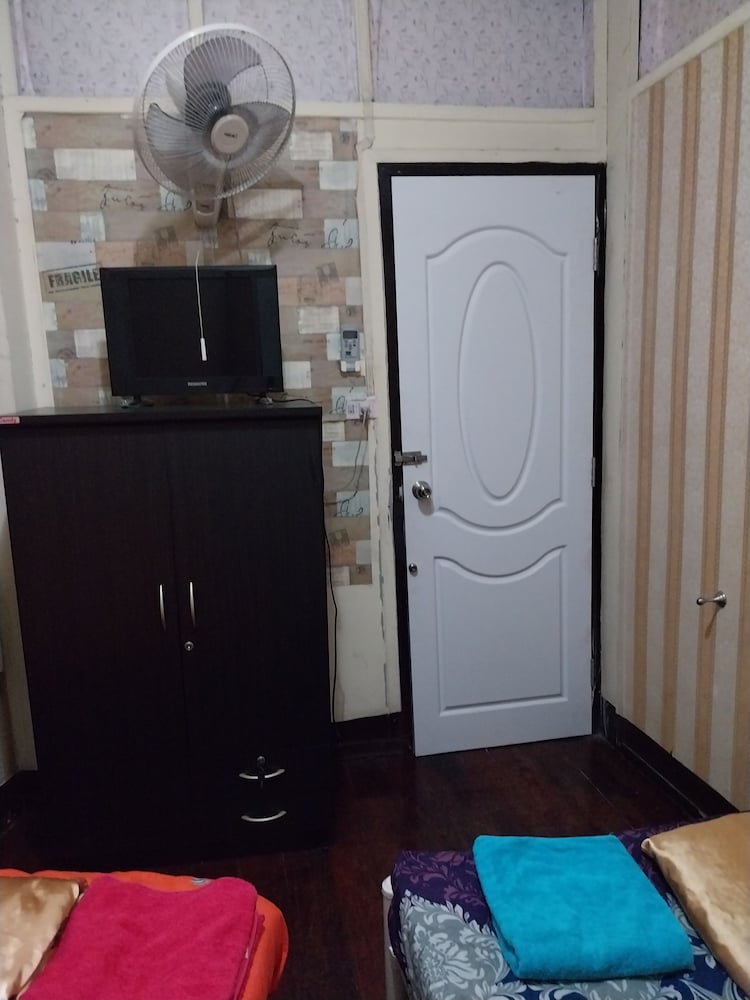 Danee Hostel 10/55