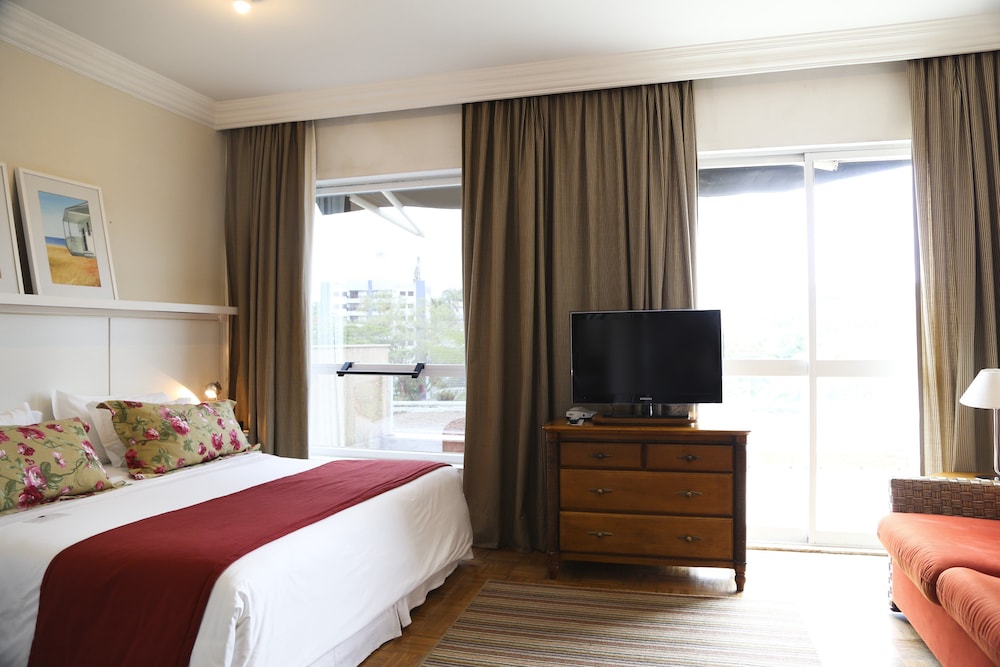 Suite, Balcony