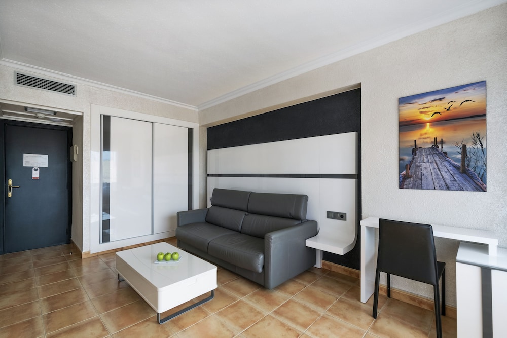 Salles Marina Portals 36/71