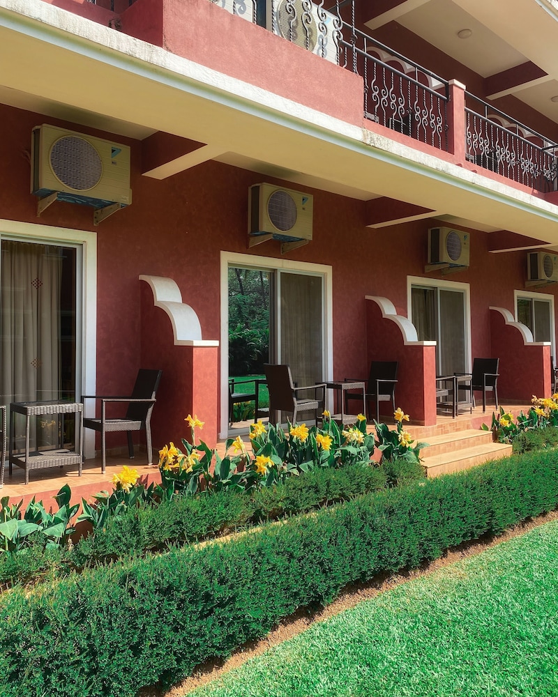 Jasminn Hotel - AM Hotel Kollection 72/74