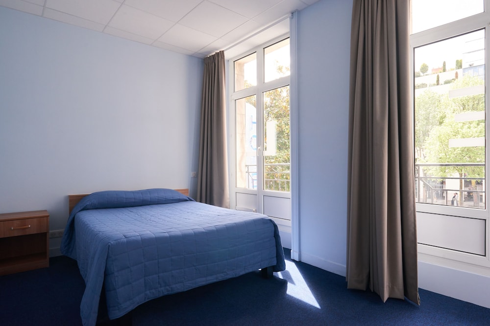 Hotel Le Petit Duquesne 9/38
