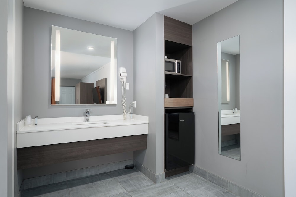 Complexe Dix80 47/49
