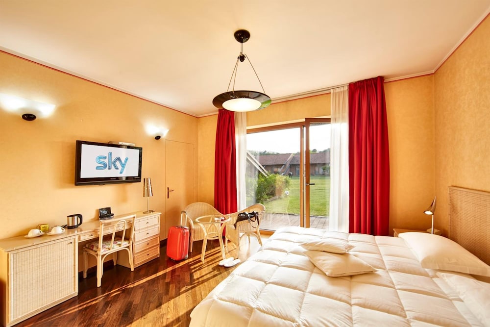 Serravalle Golf Hotel 11/50