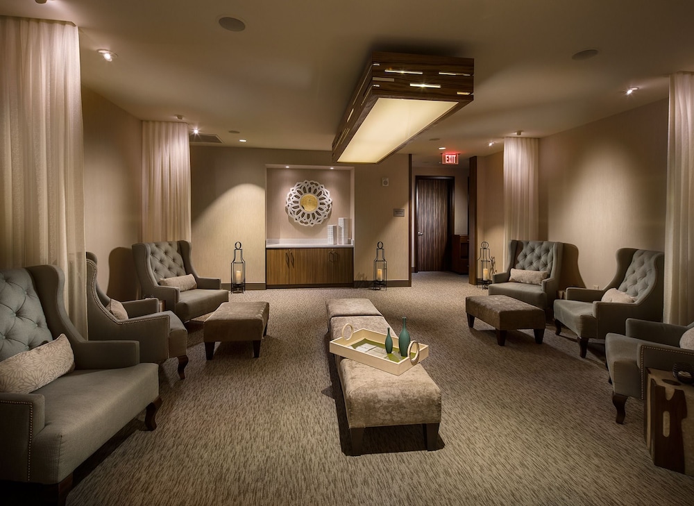 Choctaw Casino & Resort Durant, a Wyndham Grand Hotel 56/76