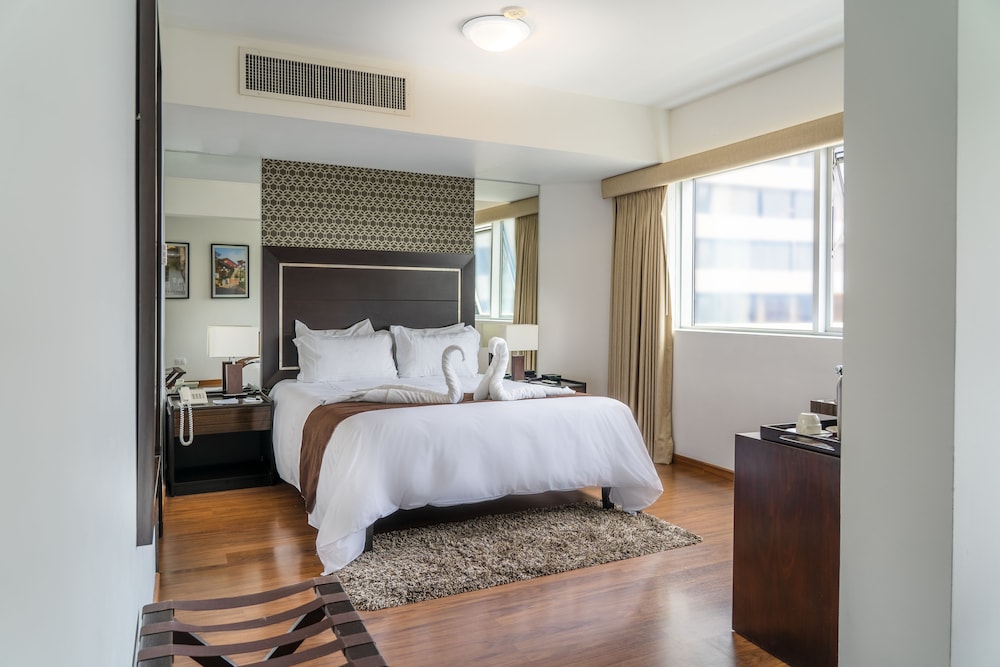 HOTEL JOSE ANTONIO 16/50