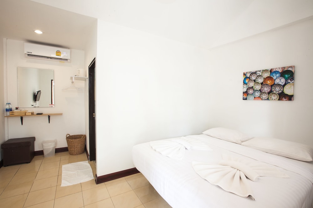 غرفة قياسية بسرير مزدوج، Salisa Resort 5/10