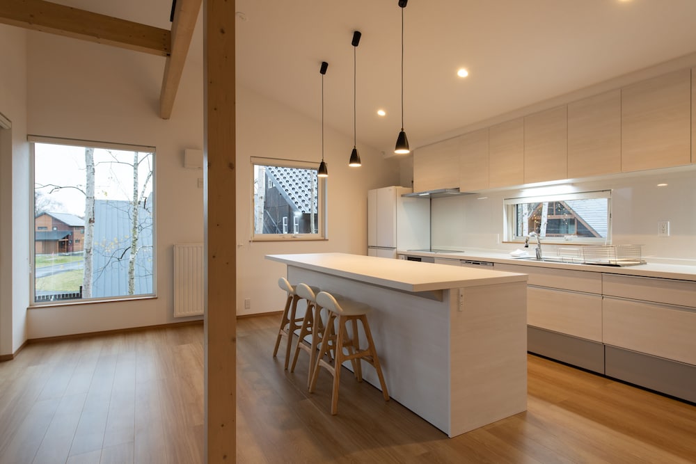 Country Resort Niseko (ex The Chalets at Country Resort) 10/77
