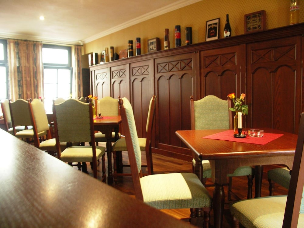 Hotel & Restaurant Klosterhof 44/57