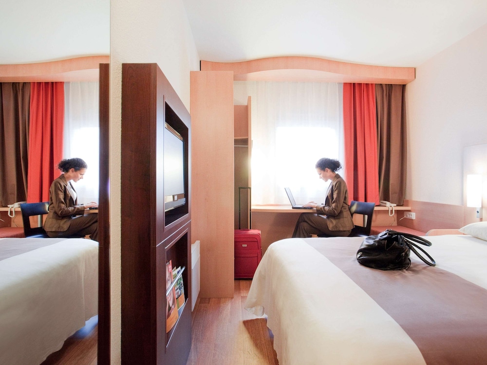 Ibis Kaunas Centre 29/76
