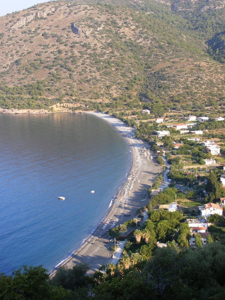 Ova Pansiyon 35/50