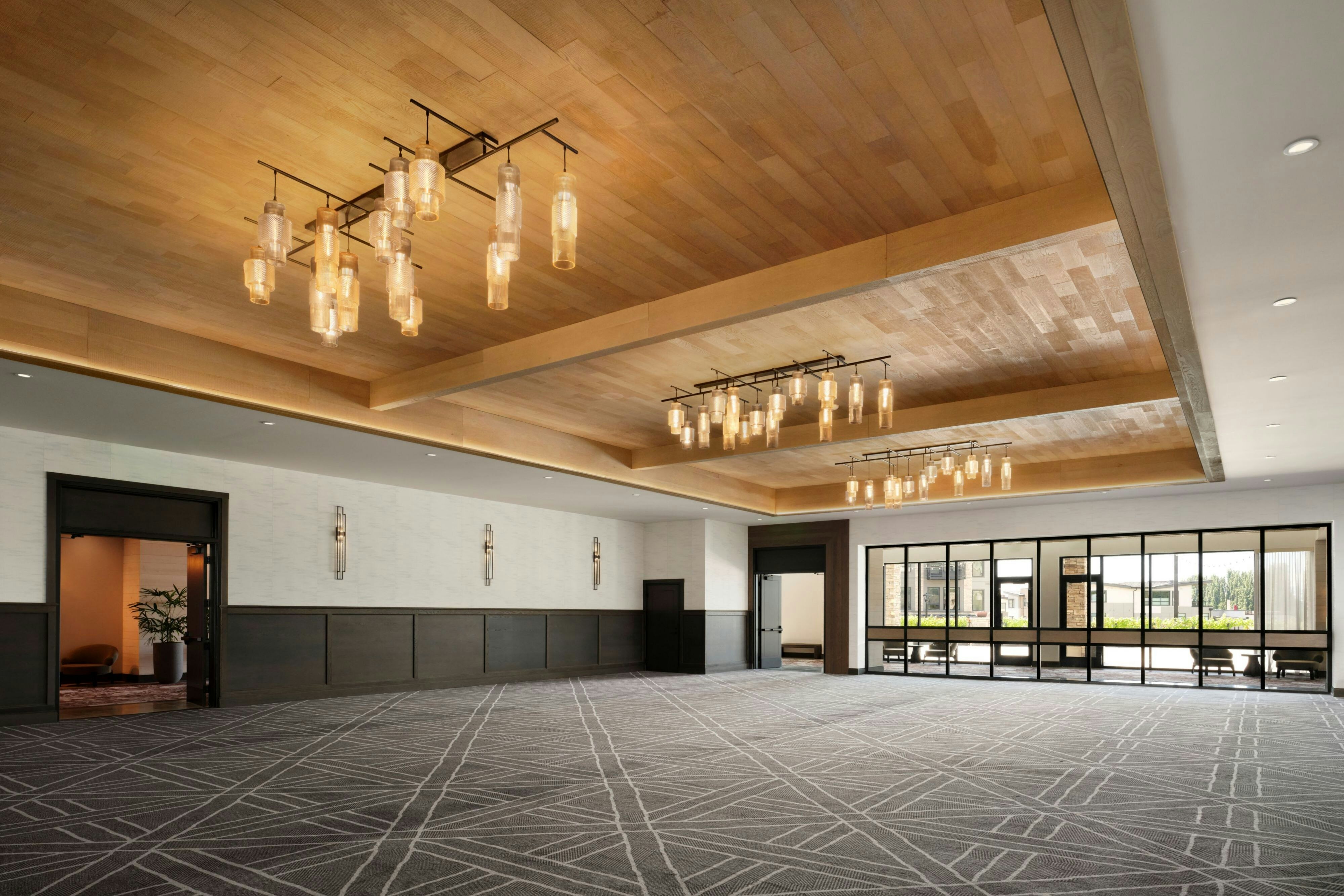 The SOMM Hotel & Spa, Autograph Collection 8/23