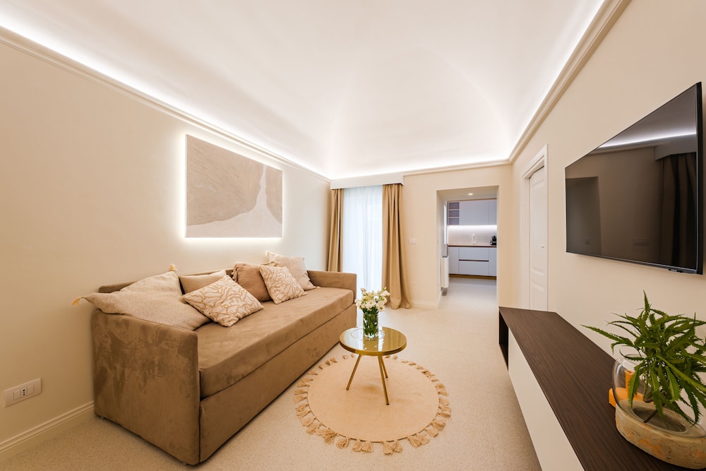 Palazzo Clemente 21/50