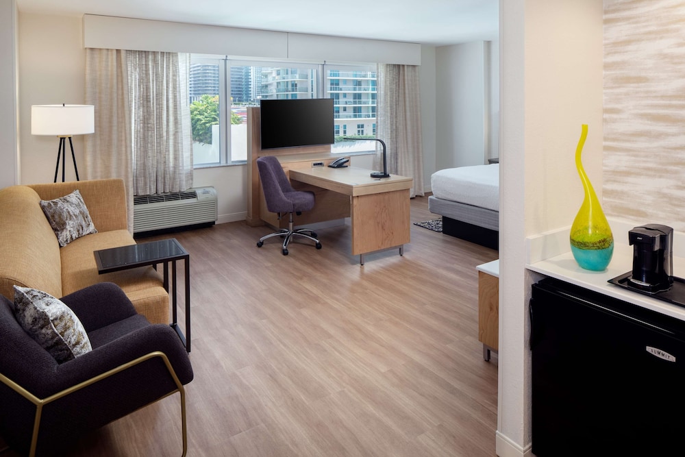 Hampton Inn Suites By Hilton Miami Brickell Downtown 41/65