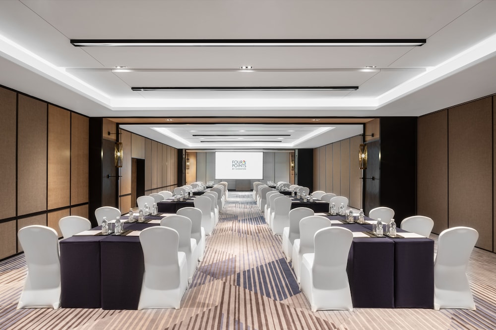 Four Points by Sheraton Chongqing, Yongchuan 54/60