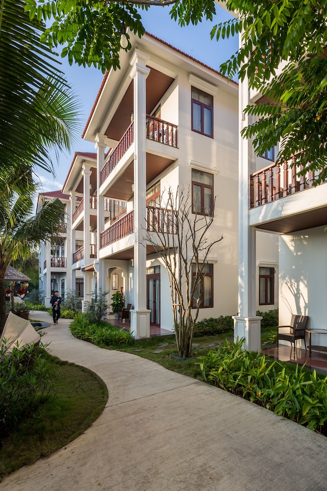 Emotion Villa Hoi An 6/70