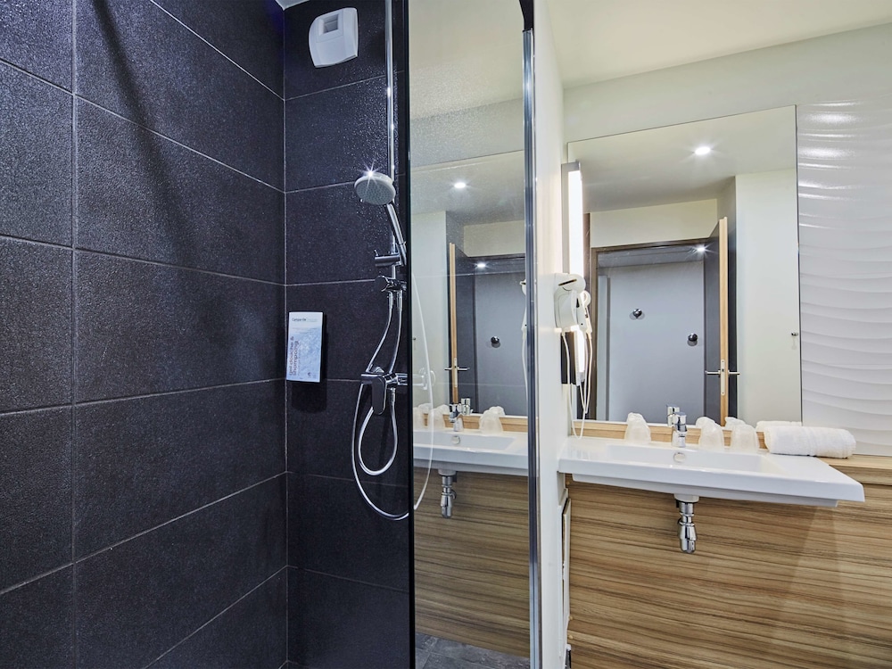 B&B HOTEL Le Havre Centre 58/61