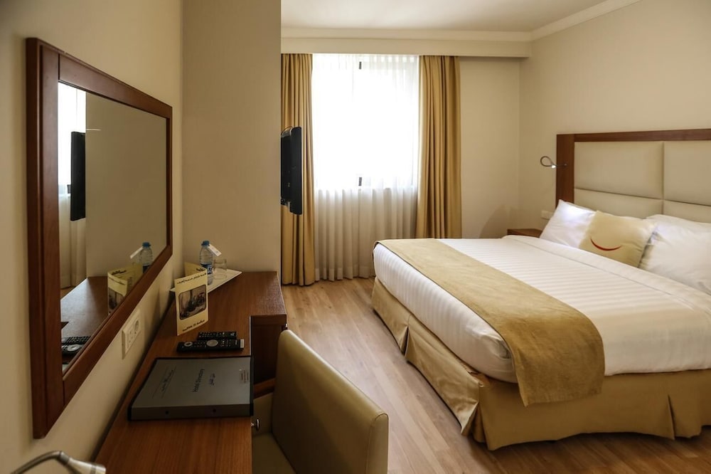 Misk Hotel 12/24