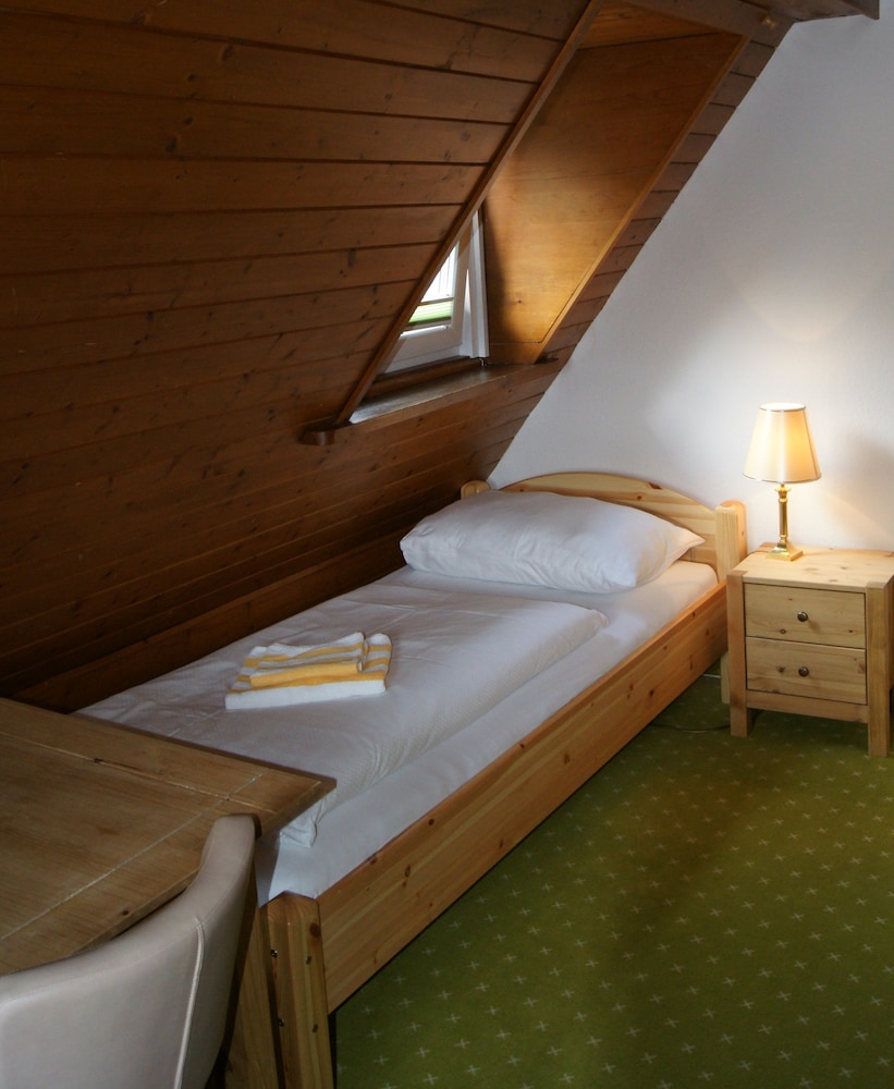 Hotel Lindenhof 29/72