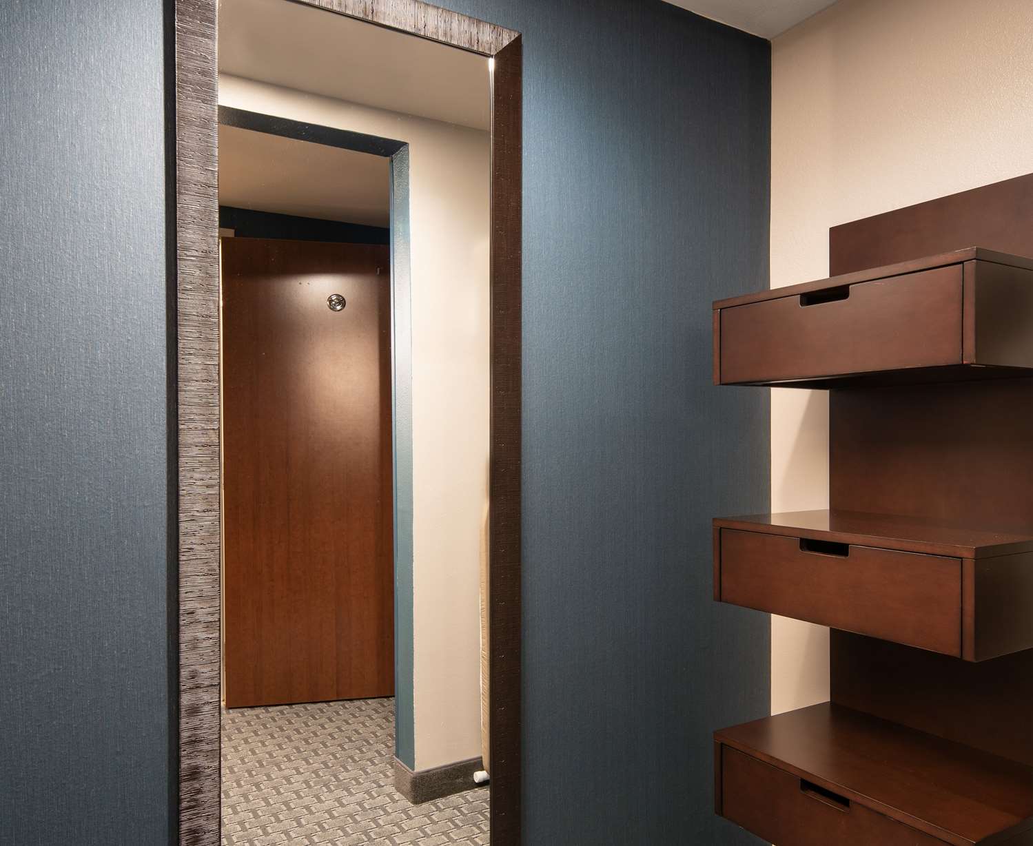 Hilton Garden Inn Denver/Cherry Creek in DENVER - CO