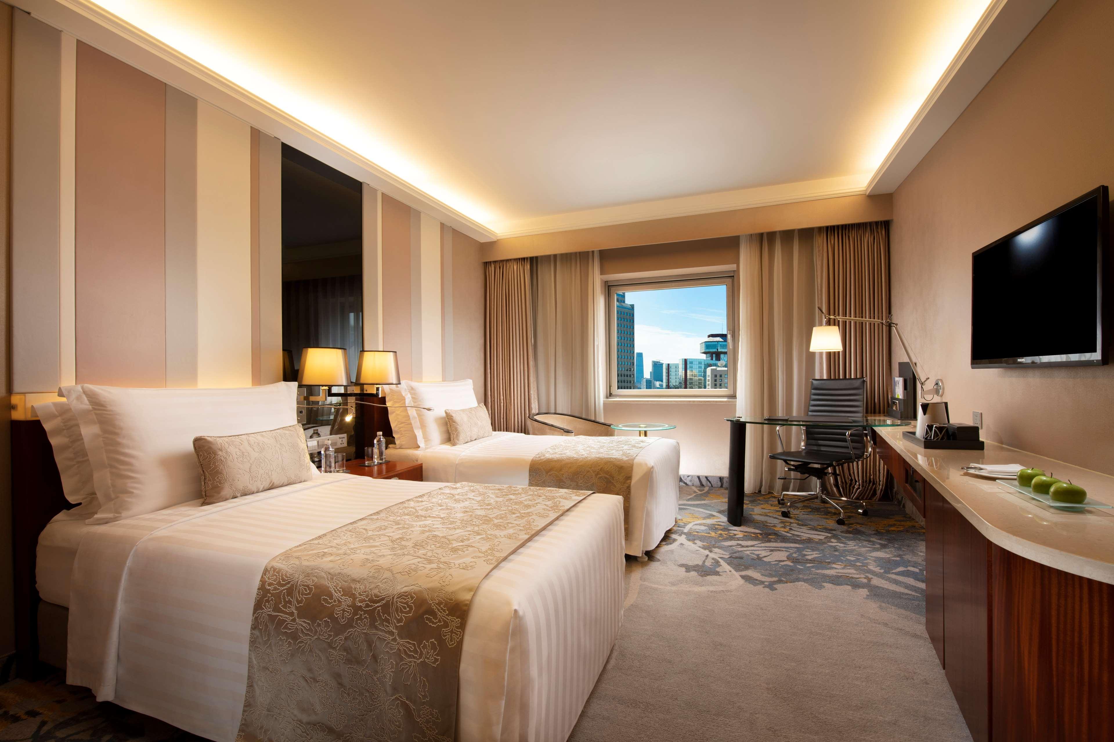 Superior, Twin Beds