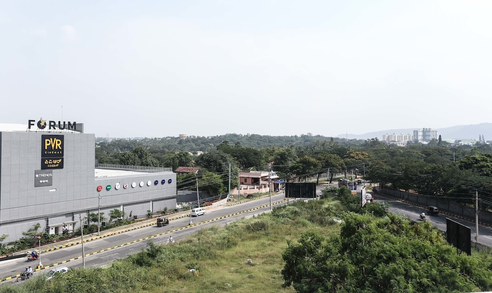 Treebo Akshaya Mahal Inn 38/46