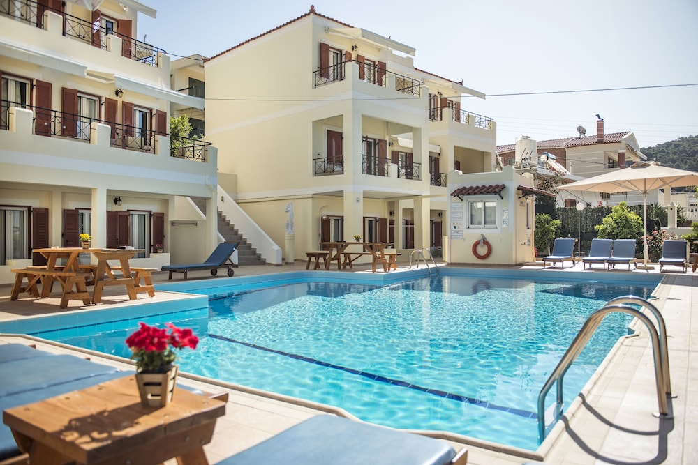 KOSTIS VILLAS 8/70